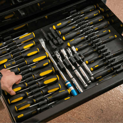 DIY - Screwdriver Organizer - Toolbox Widget Canada, Screwdriver Organizer, Screwdriver Organization, Toolbox Widget, Tool Box Widget, Tool Organization, Screwdriver Holder